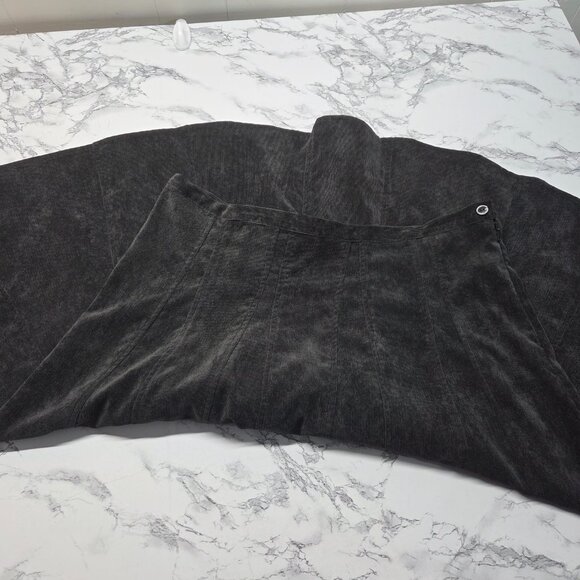 Christopher & Banks 12 Petite Black Corduroy Flowy Midi Skirt - Picture 5 of 10